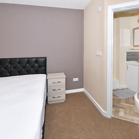 Townhouse At Alton Street Crewe Hotel Exterior foto
